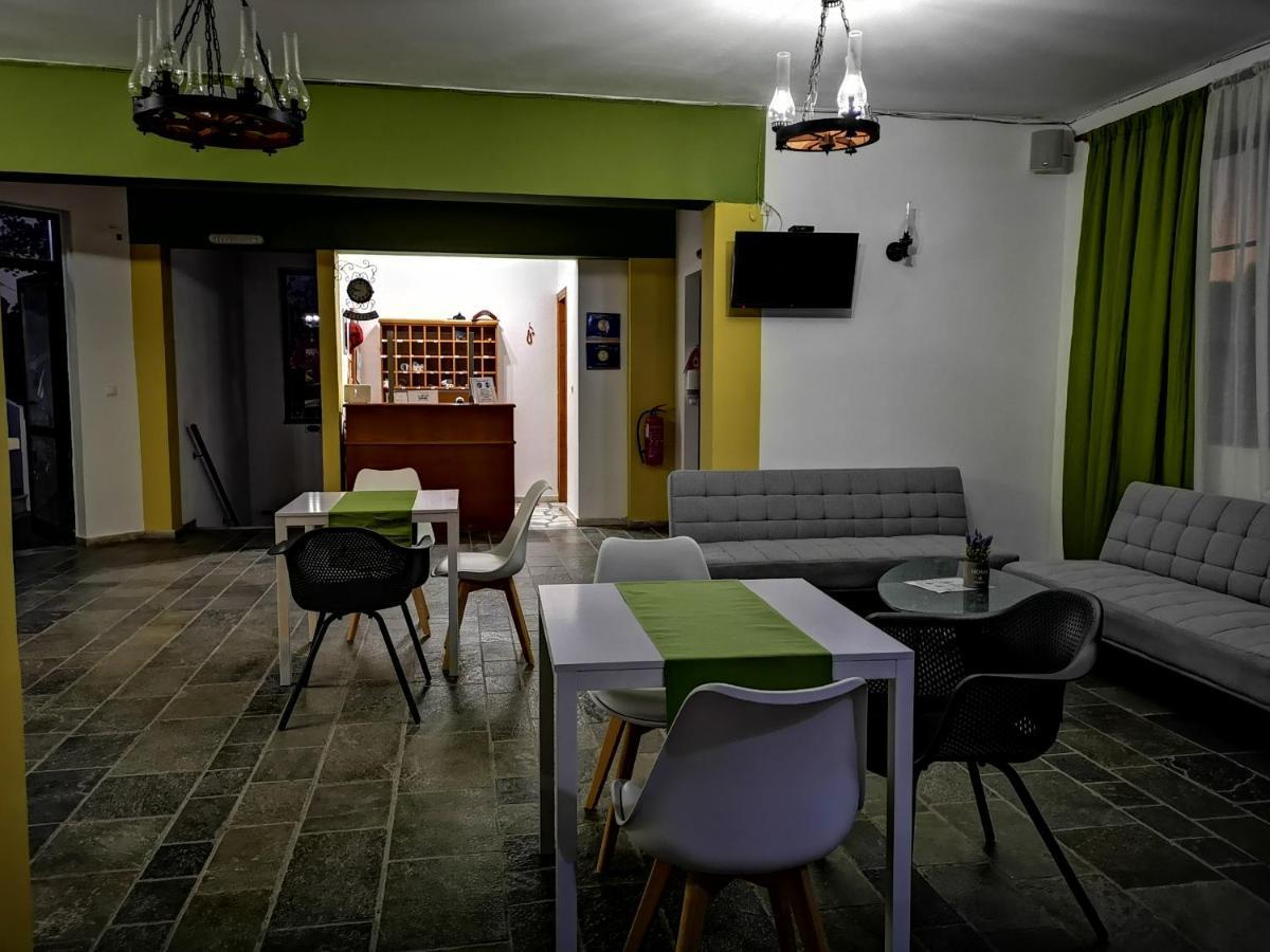 Aparthotel Ilios And Irene Mastichari  Exterior foto