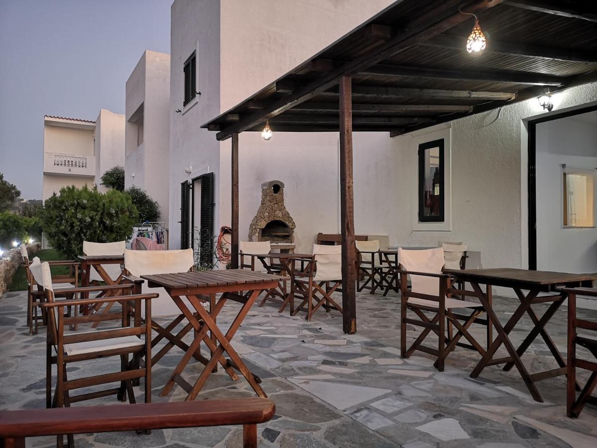 Aparthotel Ilios And Irene Mastichari  Exterior foto